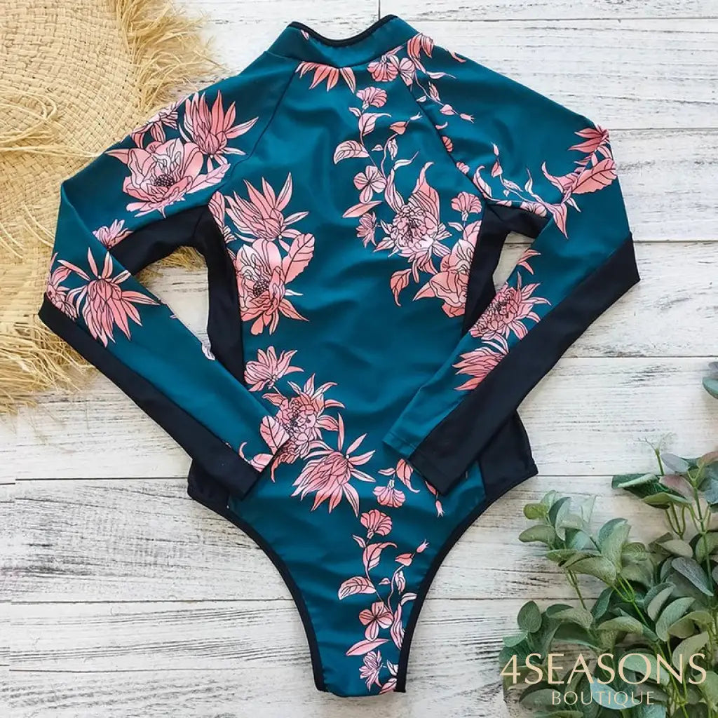 Maiô Medina - 4 Seasons Boutique