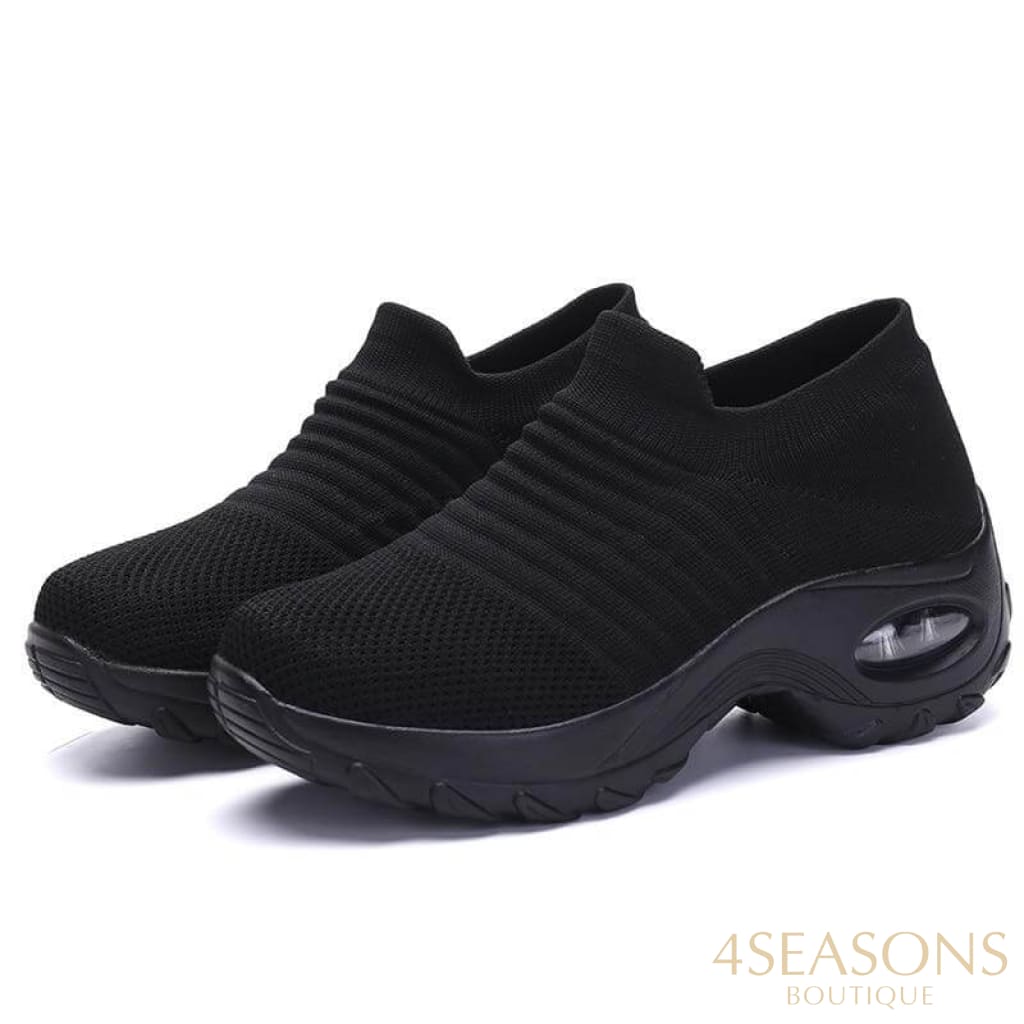 Tênis Pump Todo Preto / 33 All