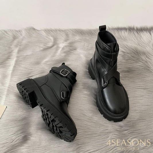 Bota Open Preto / 33
