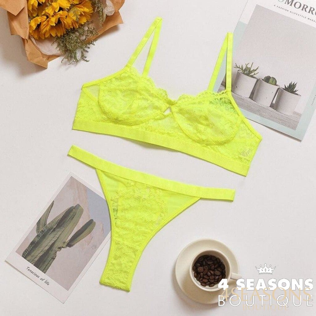 Lingerie Macy's - 4 Seasons Boutique