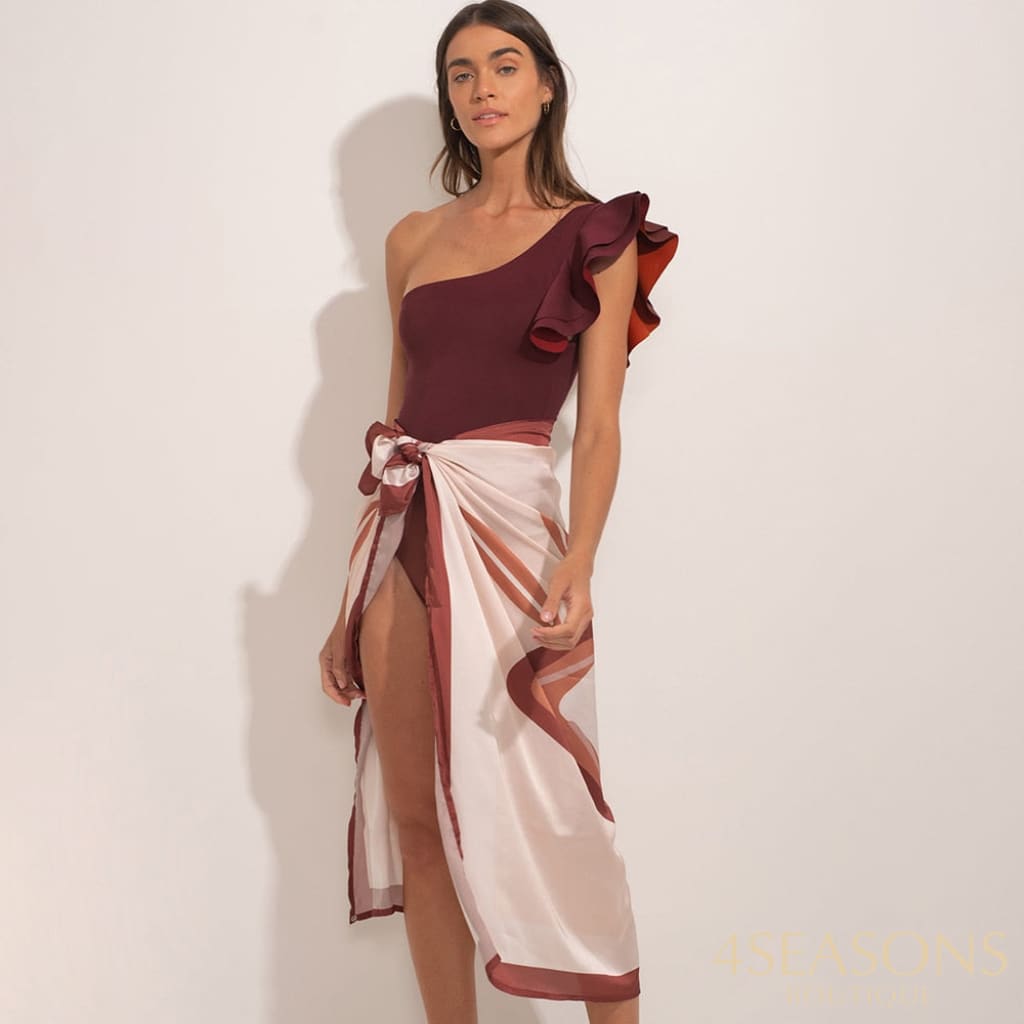 Maiô Leona + Pareô Grátis / P