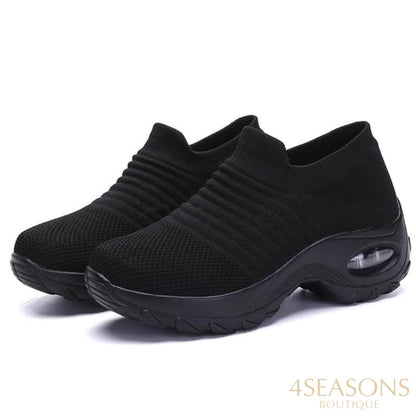 Tênis Pump Todo Preto / 33 All